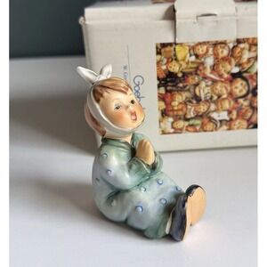 HUMMEL FIGURINE "OOH, MY‎ TOOTH" HUM 533 TMK 7 EXCELLENT  GORGEOUS NIB T5